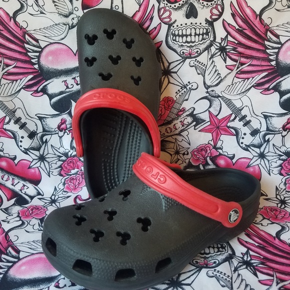 womens disney crocs